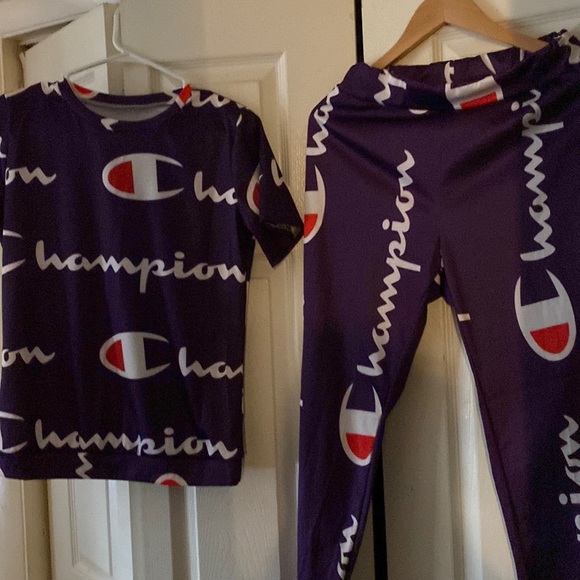 2 PCs pant suit 3 left in purple 2 xl one large - Picture 1 of 8